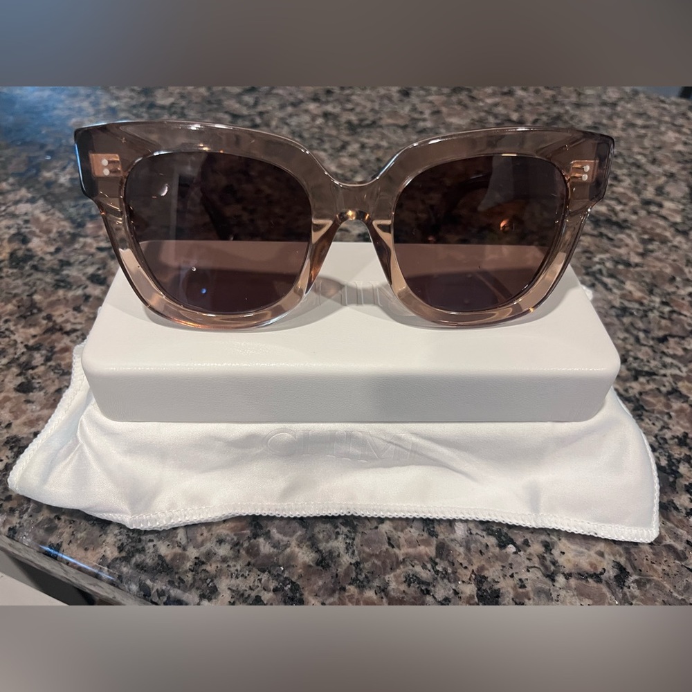 CHIMI oversized sunglasses Women’s Chic Translucent Taupe Sunglasses